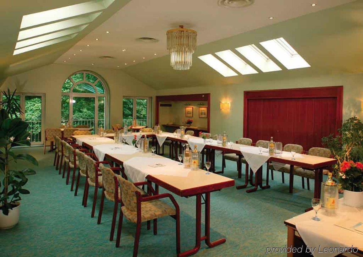 Parkhotel שטאדטאלנדורף מסעדה תמונה